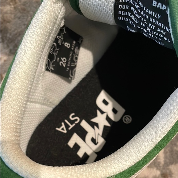 A BATHING APE Green/white Men's Sneakers - Picture 2 of 7